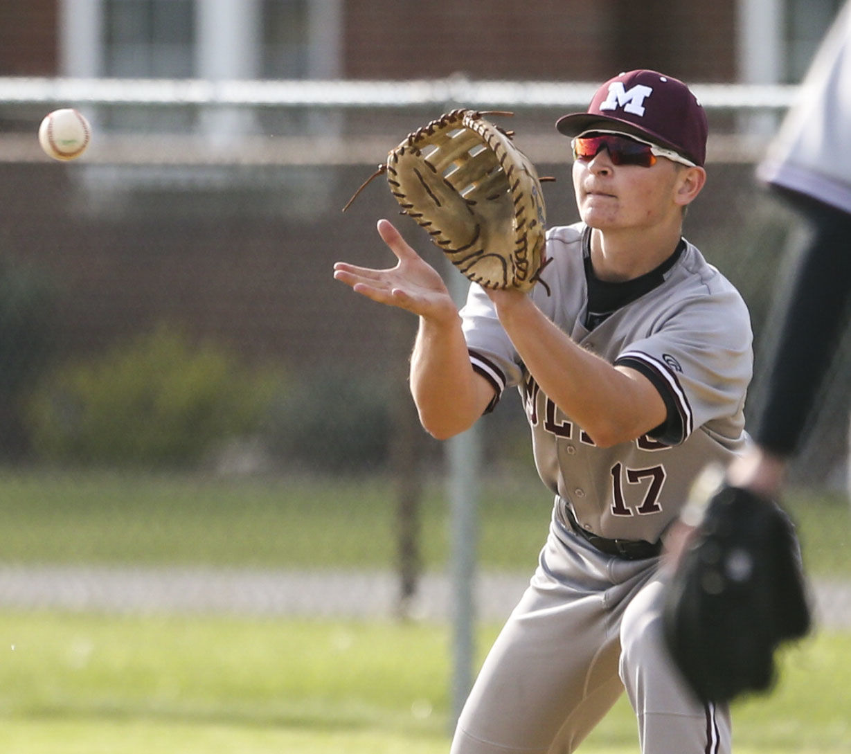 050421-qc-spt-moline-ut-baseball-16.JPG
